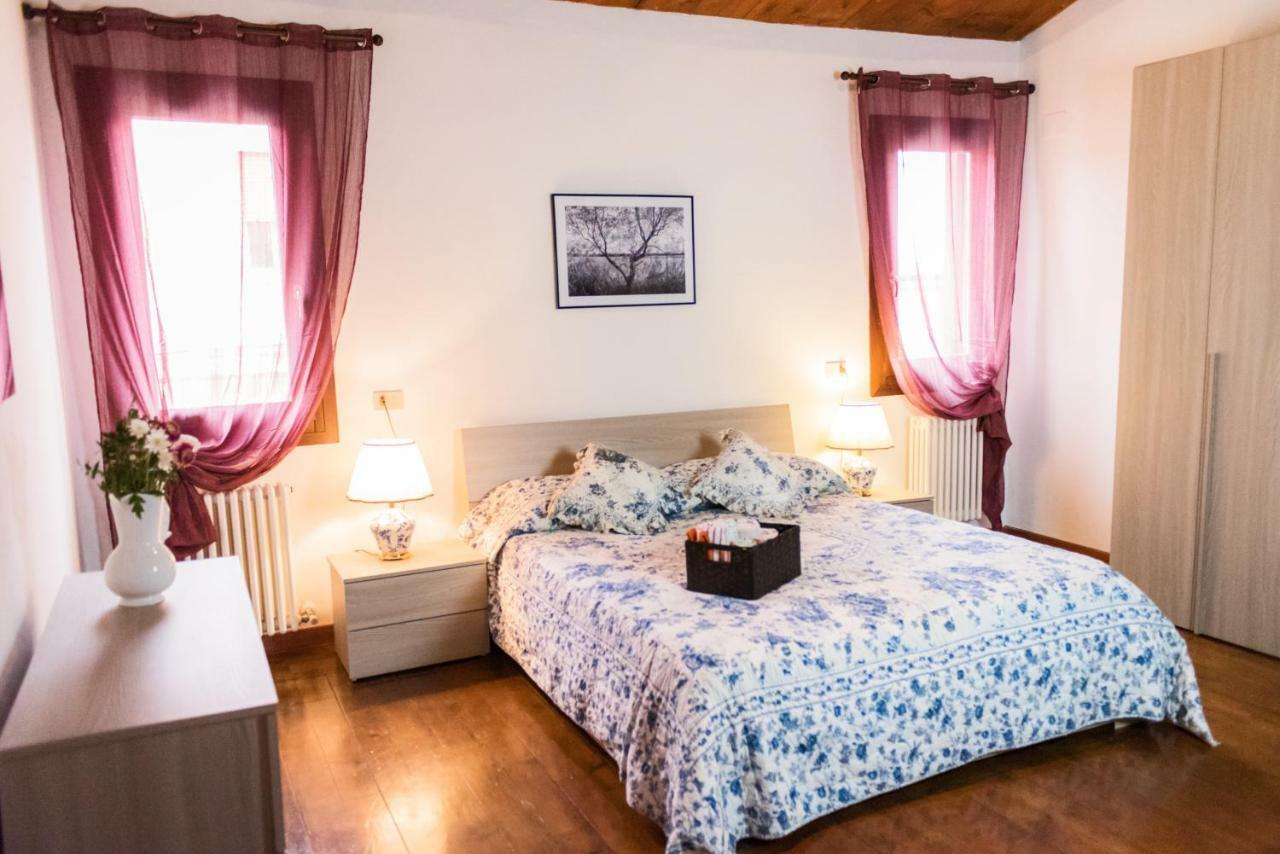Al Borghetto Appartement Adria Buitenkant foto